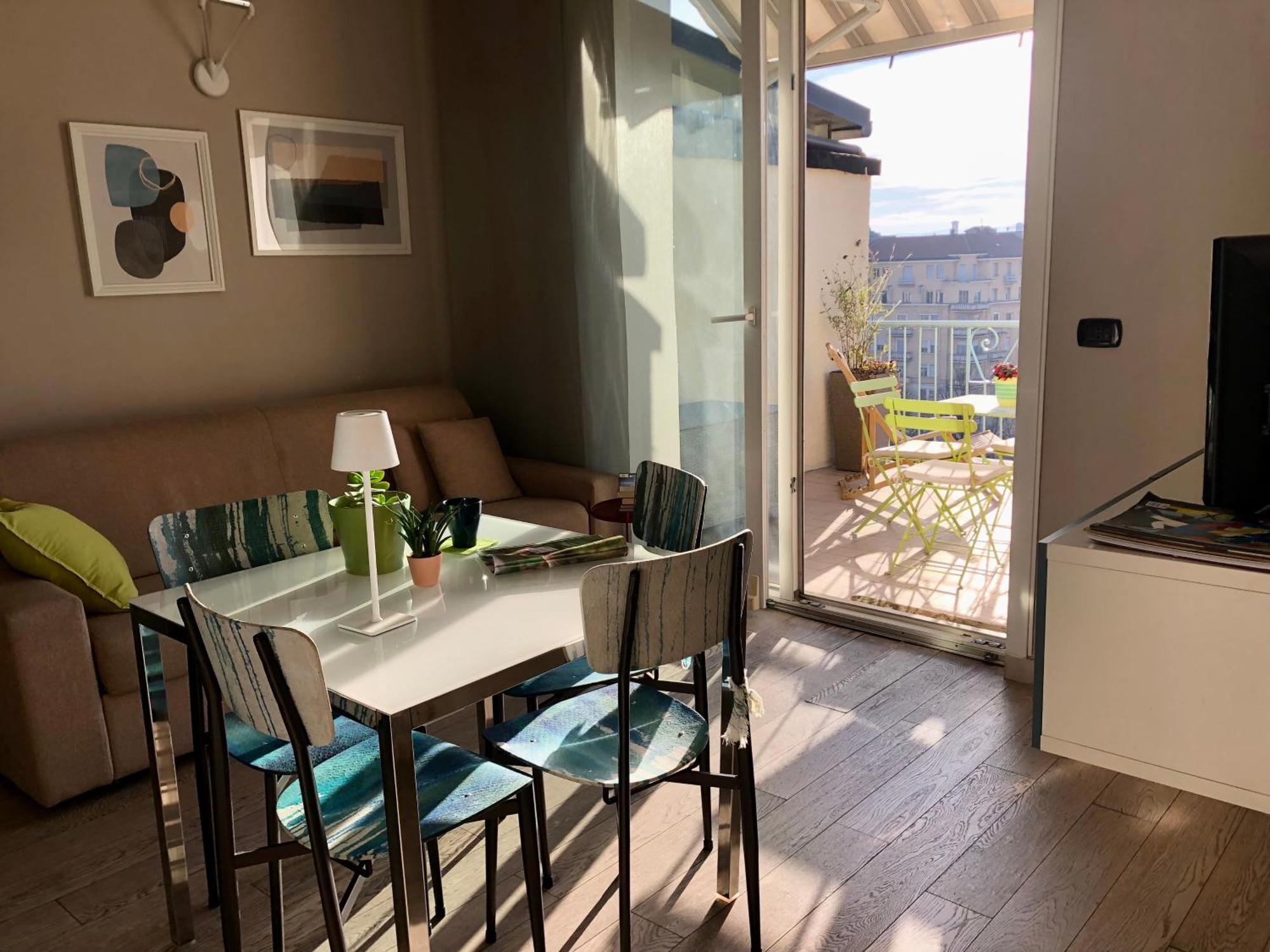Attico Ellen Terrazza Con Vista Apartment ตูริน ภายนอก รูปภาพ