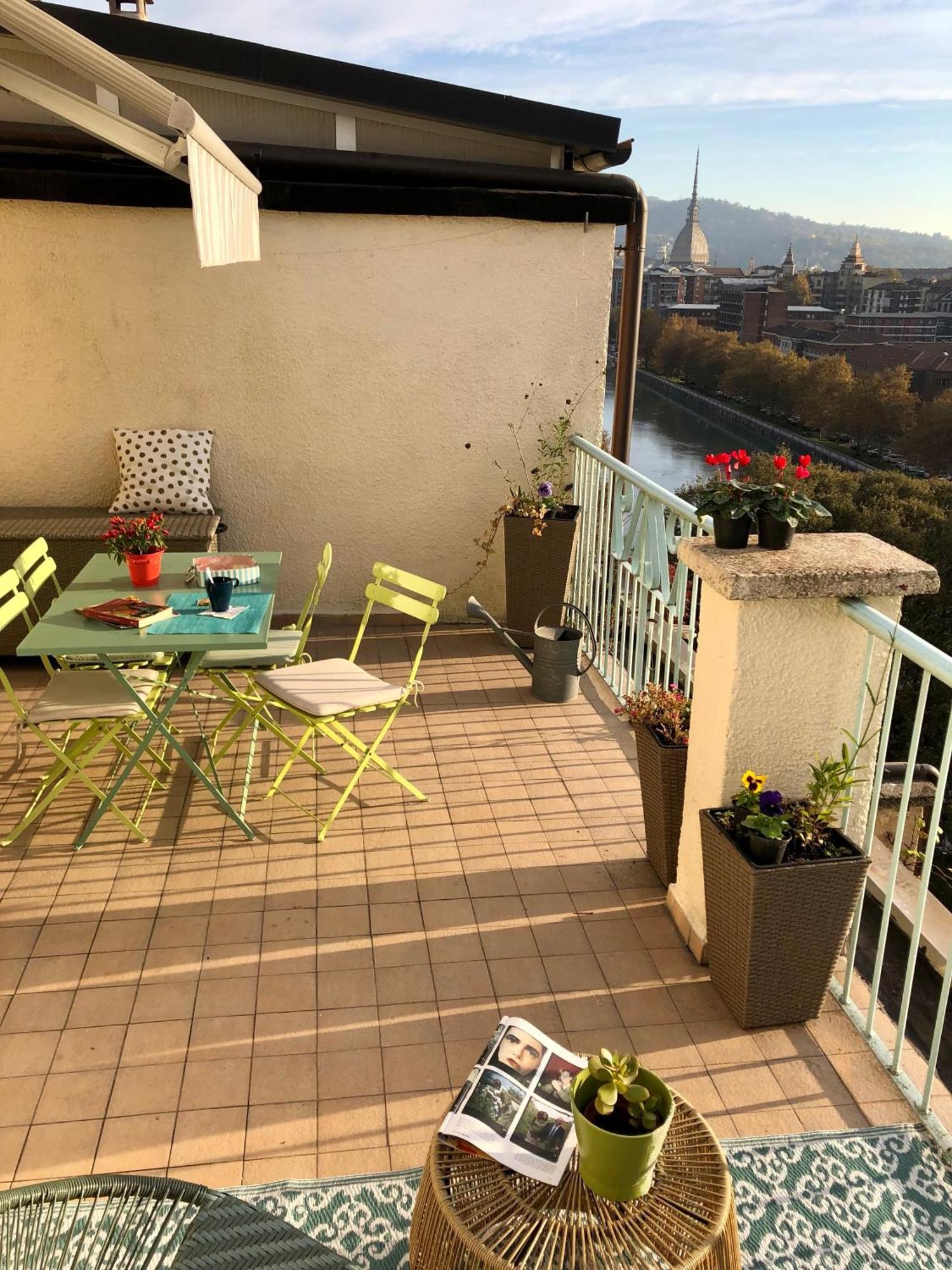 Attico Ellen Terrazza Con Vista Apartment ตูริน ภายนอก รูปภาพ