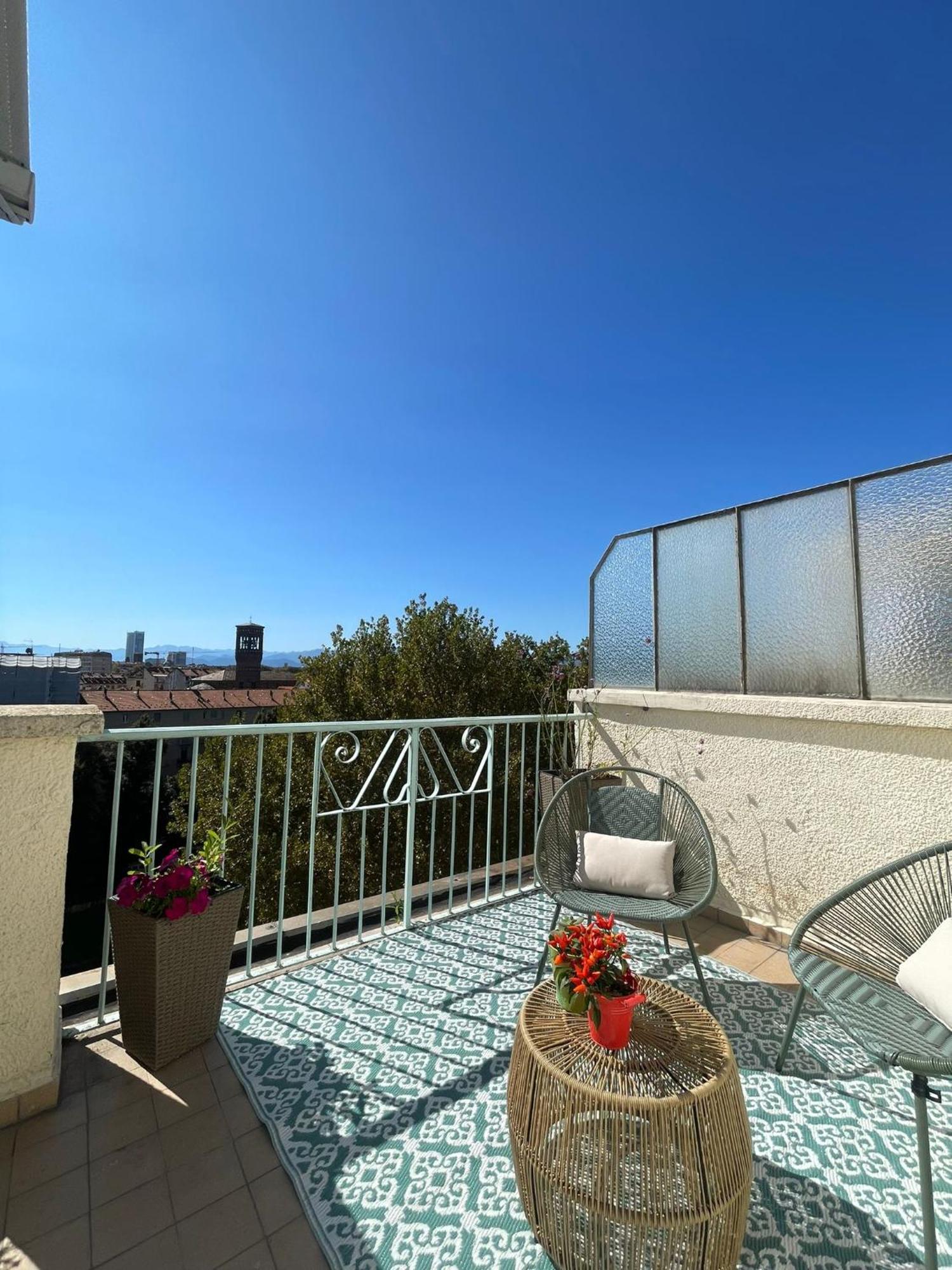 Attico Ellen Terrazza Con Vista Apartment ตูริน ภายนอก รูปภาพ